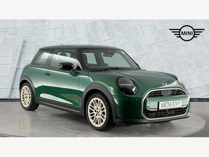 MINI Hatch 1.5C Exclusive Steptronic Euro 6 (s/s) 3dr
