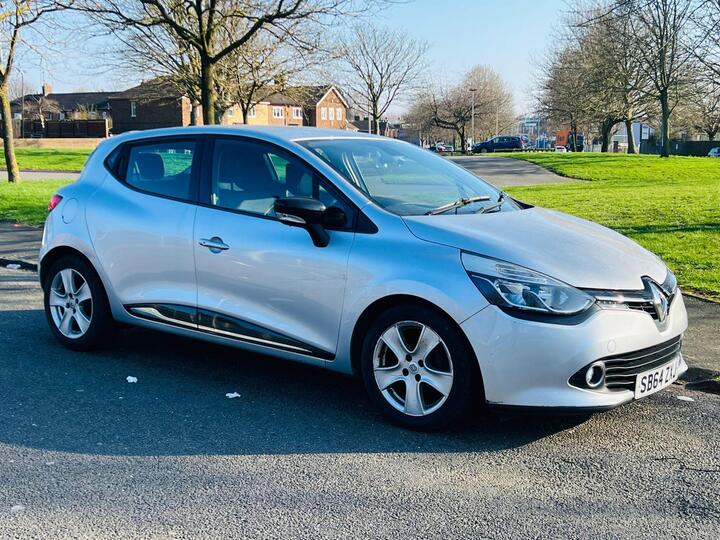 Renault Clio 1.2 16V Dynamique MediaNav Euro 5 5dr