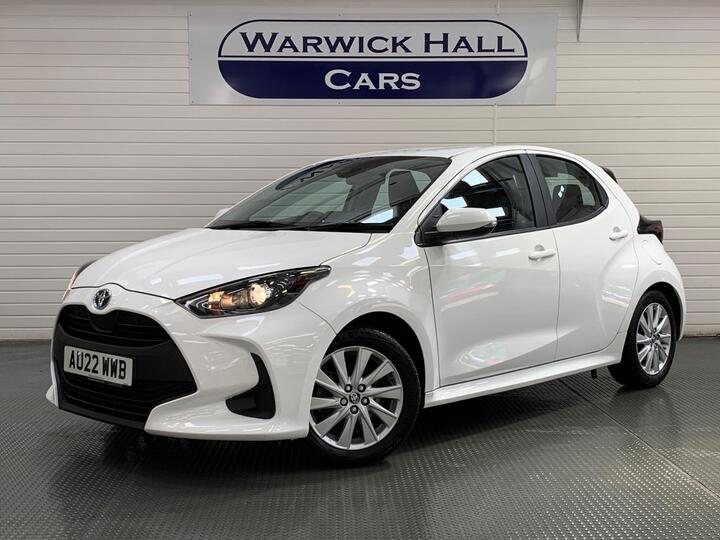 Toyota Yaris 1.5 VVT-h Icon E-CVT Euro 6 (s/s) 5dr