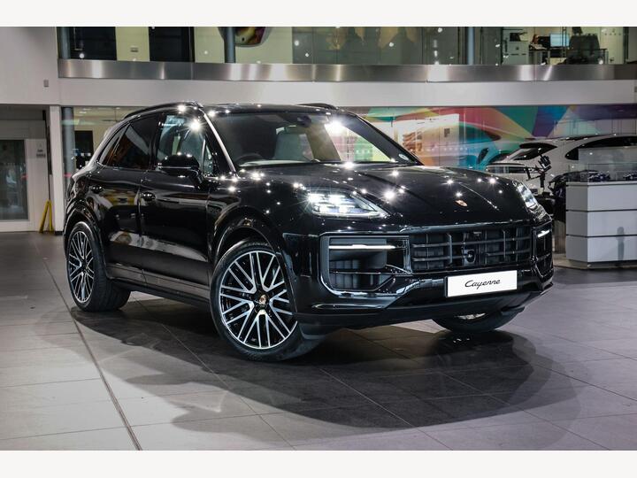 Porsche Cayenne 3.0 V6 E-Hybrid 25.9kWh Black Edition TiptronicS 4WD Euro 6 (s/s) 5dr