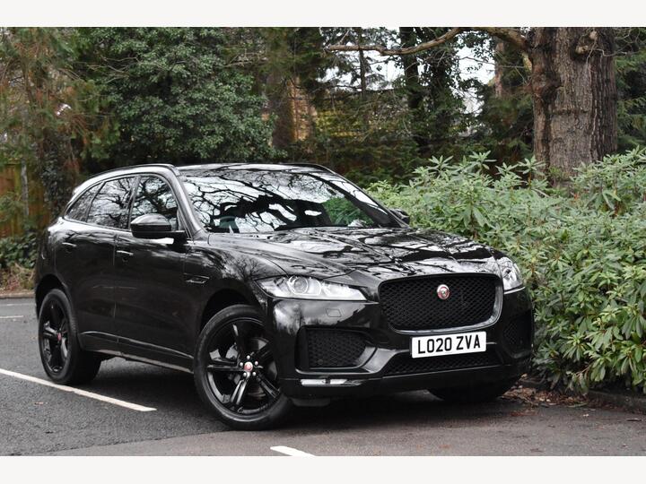 Jaguar F-PACE 2.0 D180 Chequered Flag Auto AWD Euro 6 (s/s) 5dr Jaguar F-PACE 2.0 D180 Chequered Flag Auto AWD Euro 6 (s/s) 5dr