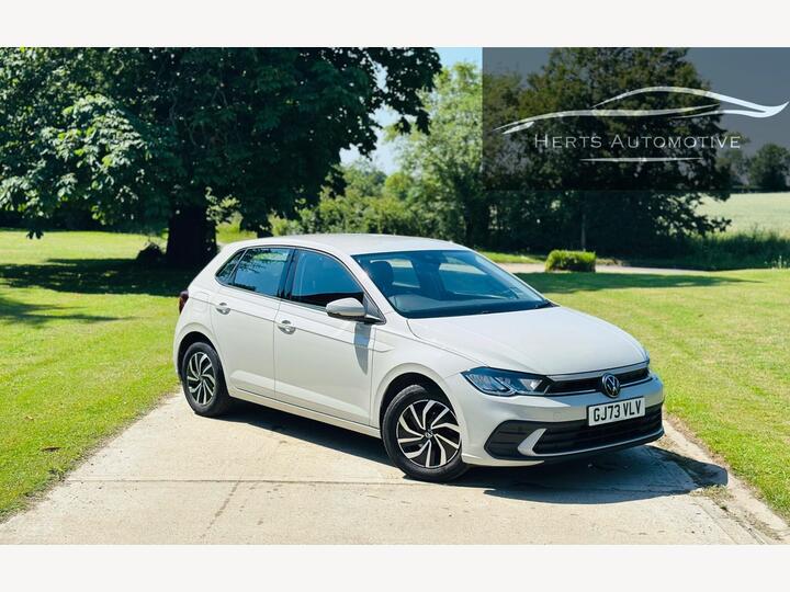 Volkswagen Polo 1.0 TSI Life Euro 6 (s/s) 5dr