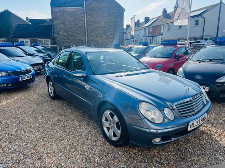 Mercedes-Benz E Class 2.1 E220 CDI Elegance 4dr