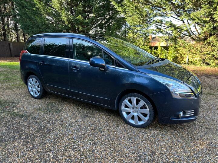 Peugeot 5008 2.0 HDi Allure Euro 5 5dr