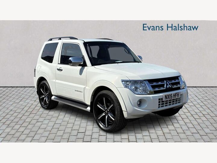 Mitsubishi SHOGUN DIESEL STATION WAGON 3.2 DI-DC Barbarian 4WD Euro 5 3dr SWB