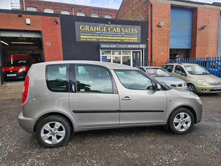 Skoda Roomster 1.6 2 5dr Skoda Roomster 1.6 2 5dr