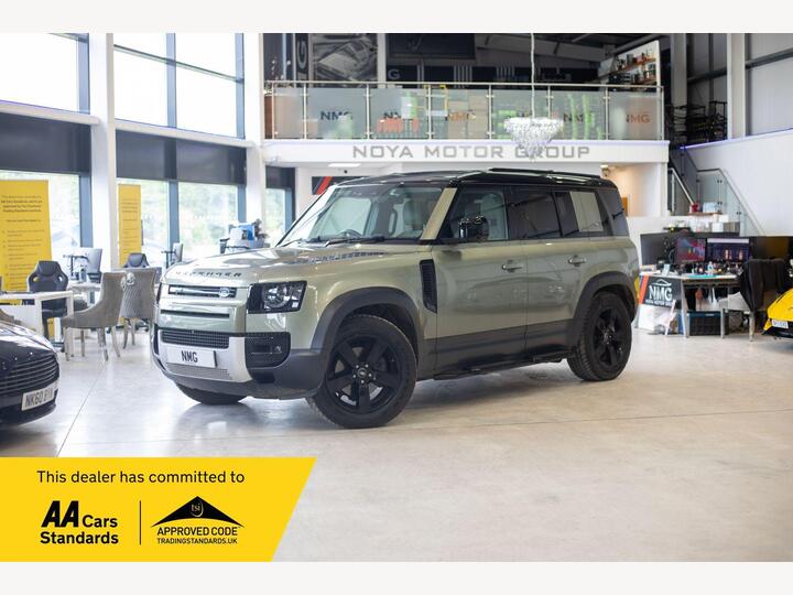 Land Rover DEFENDER 2.0 SD4 First Edition Auto 4WD Euro 6 (s/s) 5dr Land Rover DEFENDER 2.0 SD4 First Edition Auto 4WD Euro 6 (s/s) 5dr