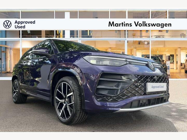 Volkswagen Tayron 1.5 ETSI MHEV R-Line DSG Euro 6 (s/s) 5dr Volkswagen Tayron 1.5 ETSI MHEV R-Line DSG Euro 6 (s/s) 5dr