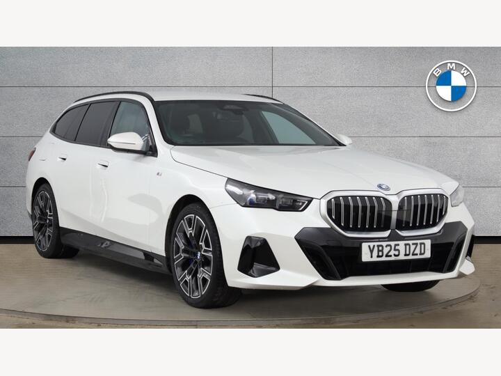 BMW 5 Series 2.0 530e 22.1kWh M Sport Touring Steptronic Euro 6 (s/s) 5dr