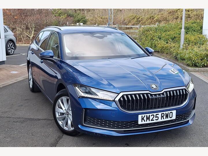 Skoda Superb 2.0 TDI SE Technology DSG Euro 6 (s/s) 5dr Skoda Superb 2.0 TDI SE Technology DSG Euro 6 (s/s) 5dr