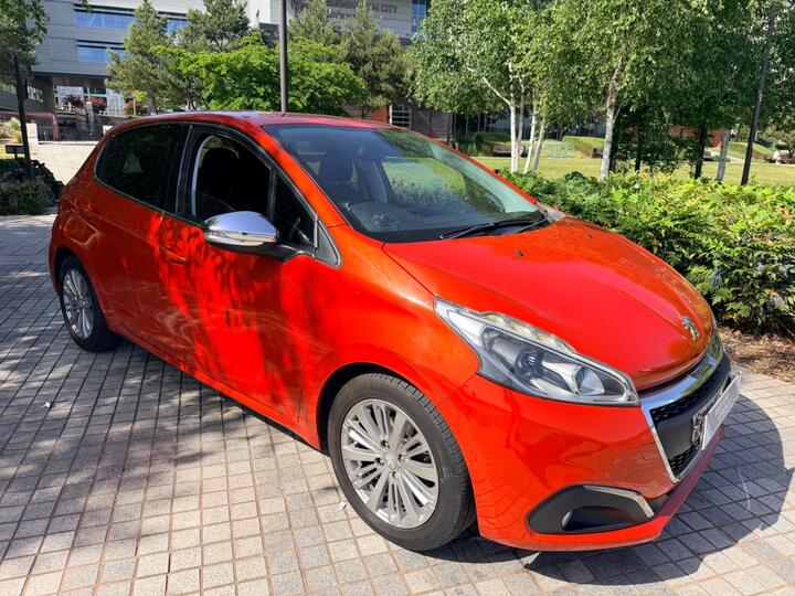 Peugeot 208 1.2 PureTech Allure Euro 6 5dr