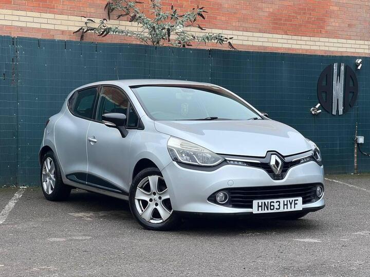 Renault CLIO 1.2 16V Dynamique MediaNav Euro 5 5dr