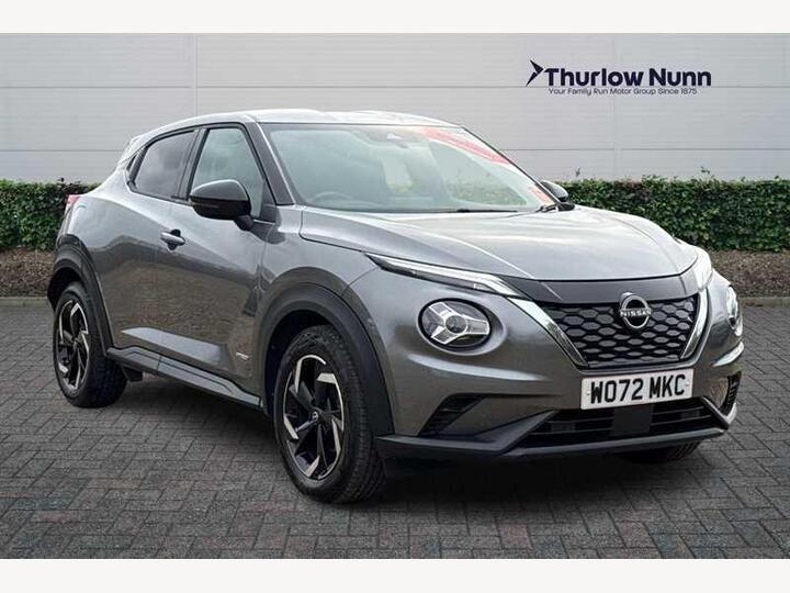 Nissan Juke 1.6 N-Connecta Auto Euro 6 5dr Nissan Juke 1.6 N-Connecta Auto Euro 6 5dr