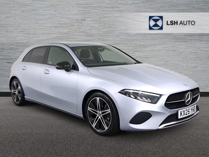 Mercedes-Benz A Class 1.3 A180h MHEV Sport Edition 7G-DCT Euro 6 (s/s) 5dr