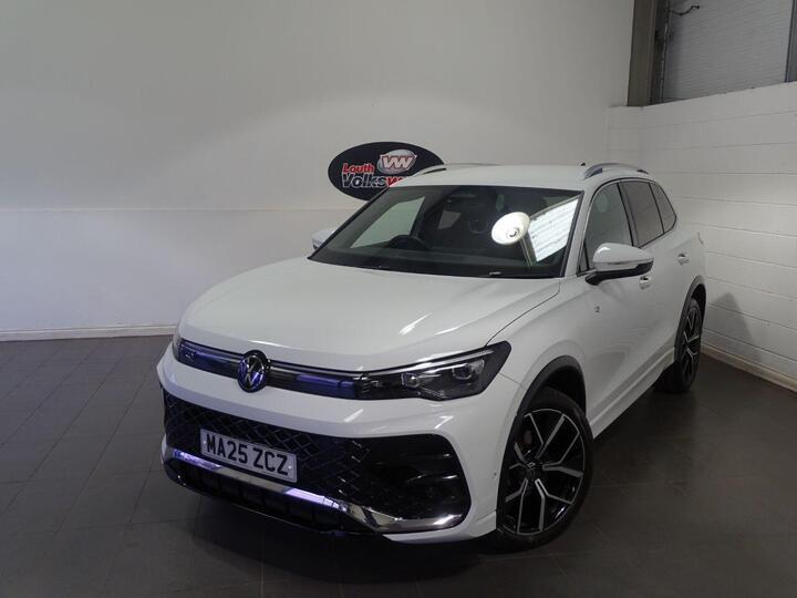 Volkswagen TIGUAN 1.5 ETSI MHEV R-Line DSG Euro 6 (s/s) 5dr