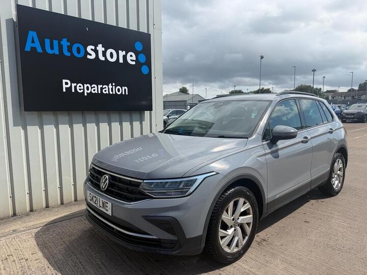Volkswagen Tiguan 1.5 TSI Life Euro 6 (s/s) 5dr