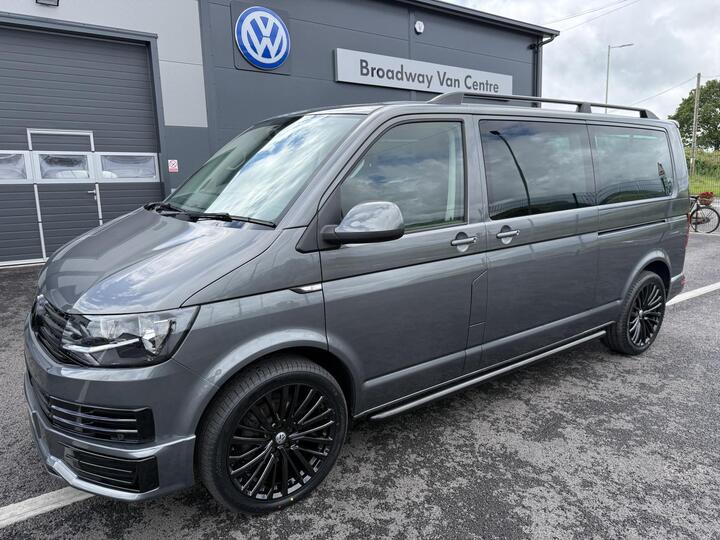 Volkswagen Transporter Volkswagen Transporter Shuttle 2.0 TDI BlueMotion Tech S 150 7 Speed DSG Auto LWB In Indium Grey - Euro 6 Volkswagen Transporter Volkswagen Transporter Shuttle 2.0 TDI BlueMotion Tech S 150 7 Speed DSG Auto LWB In Indium Grey - Euro 6