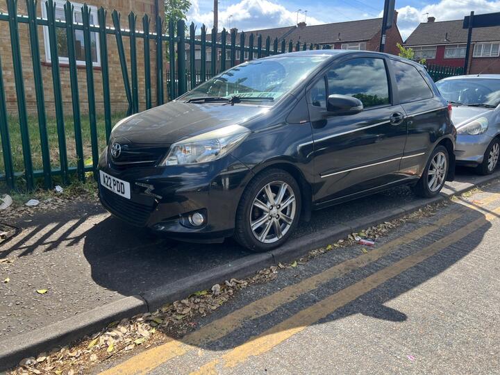 Toyota Yaris 1.33 Dual VVT-i SR Euro 5 3dr