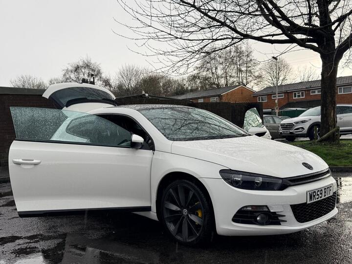 Volkswagen Scirocco 2.0 TDI GT DSG Euro 5 3dr