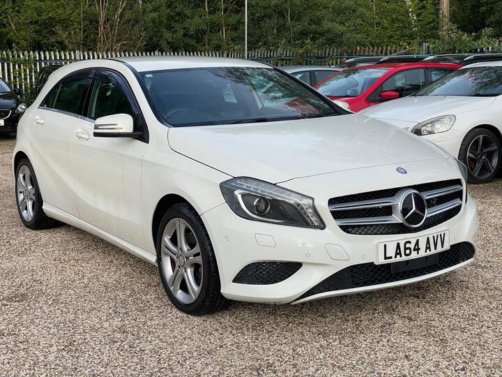 Mercedes-Benz A Class 1.6 A180 BlueEfficiency Sport 7G-DCT Euro 6 (s/s) 5dr Mercedes-Benz A Class 1.6 A180 BlueEfficiency Sport 7G-DCT Euro 6 (s/s) 5dr