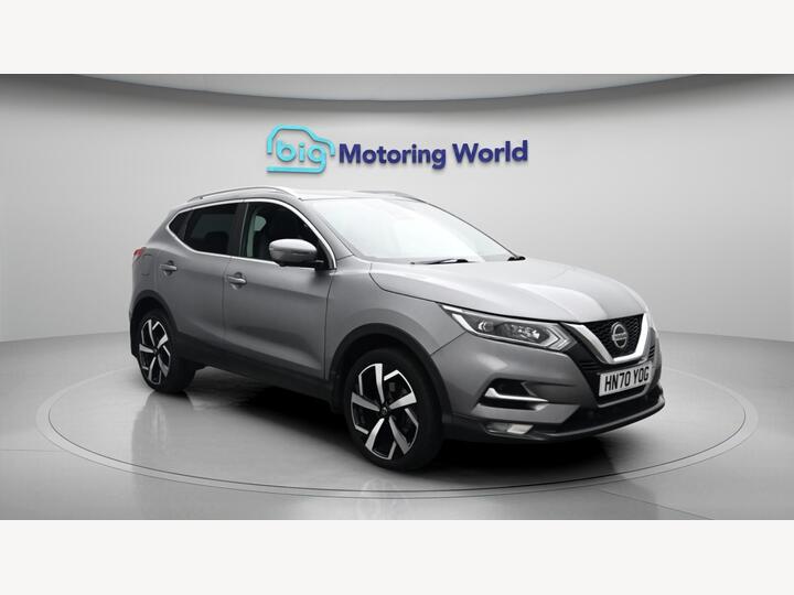 Nissan Qashqai 1.3 DIG-T N-Motion DCT Auto Euro 6 (s/s) 5dr