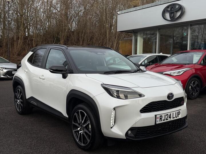 Toyota Yaris Cross 1.5 VVT-h GR SPORT E-CVT Euro 6 (s/s) 5dr