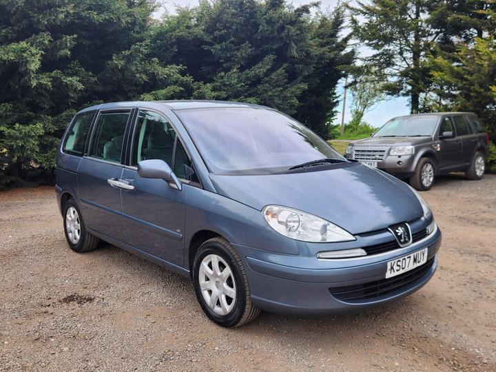 Peugeot 807 2.0 HDi SE 5dr