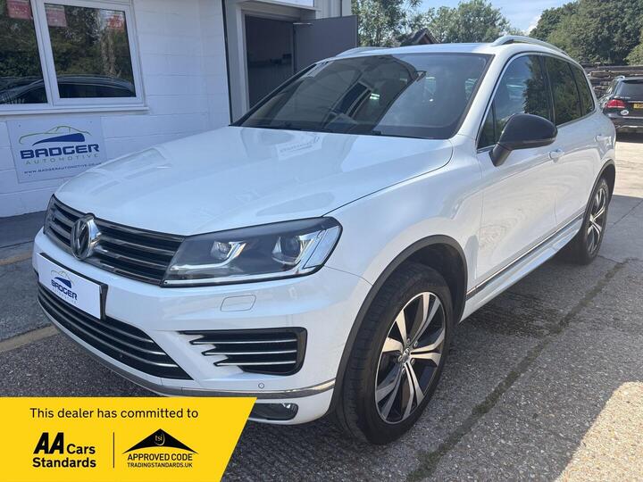 Volkswagen Touareg 3.0 TDI V6 BlueMotion Tech R-Line Tiptronic 4WD Euro 6 (s/s) 5dr