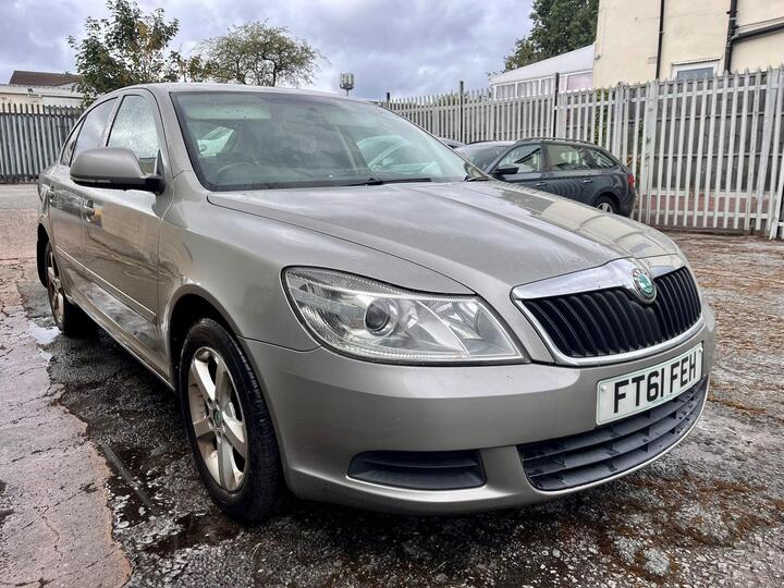 Skoda Octavia 1.6 TDI SE Plus DSG Euro 5 5dr