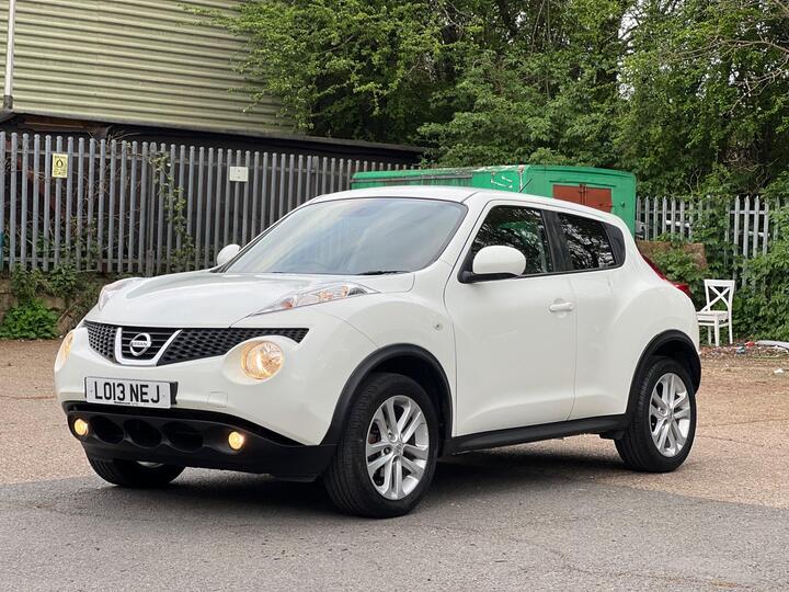 Nissan Juke 1.6 Acenta Premium CVT Euro 5 5dr