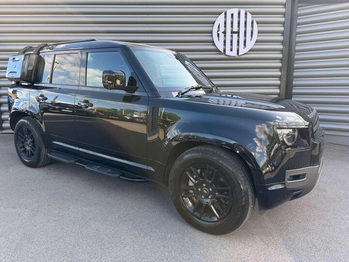 Land Rover DEFENDER 2.0 P400e 15.4kWh X-Dynamic S Auto 4WD Euro 6 (s/s) 5dr Land Rover DEFENDER 2.0 P400e 15.4kWh X-Dynamic S Auto 4WD Euro 6 (s/s) 5dr