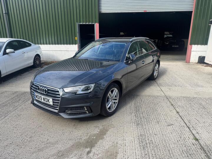 Audi A4 Avant 2.0 TDI 35 SE S Tronic Euro 6 (s/s) 5dr