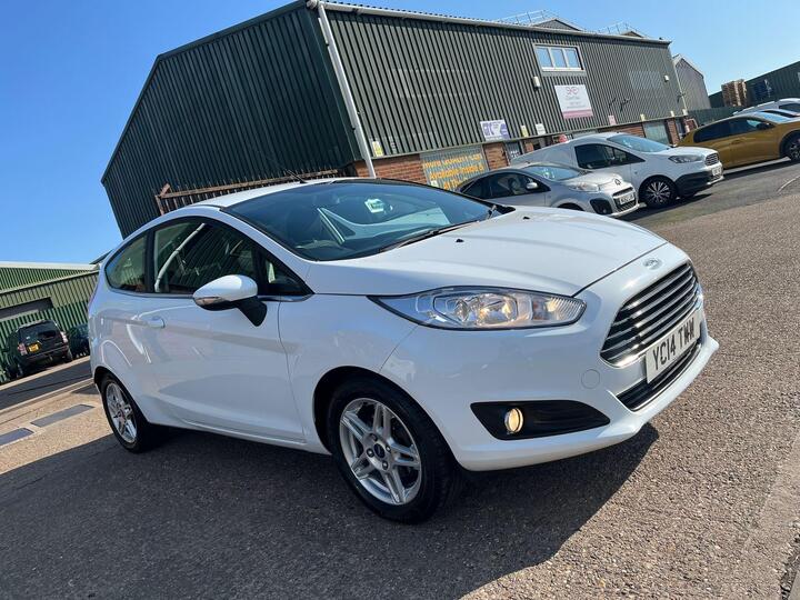 Ford Fiesta 1.0T EcoBoost Zetec Euro 5 (s/s) 3dr
