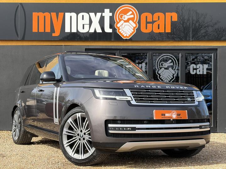 Land Rover RANGE ROVER 3.0 D350 MHEV Autobiography Auto 4WD Euro 6 (s/s) 5dr (LWB, 7Seat) Land Rover RANGE ROVER 3.0 D350 MHEV Autobiography Auto 4WD Euro 6 (s/s) 5dr (LWB, 7Seat)