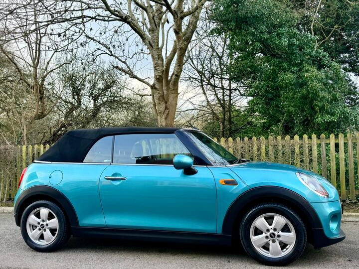 MINI Convertible 1.5 Cooper Euro 6 (s/s) 2dr