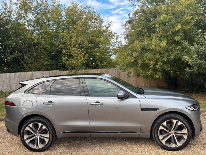 Jaguar F-PACE 2.0 D200 MHEV R-Dynamic HSE Auto AWD Euro 6 (s/s) 5dr