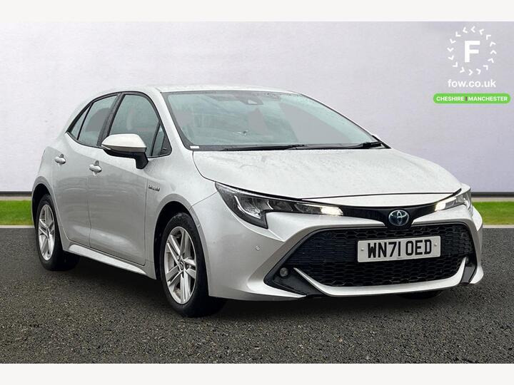 Toyota Corolla 1.8 VVT-h Icon Tech CVT Euro 6 (s/s) 5dr Toyota Corolla 1.8 VVT-h Icon Tech CVT Euro 6 (s/s) 5dr