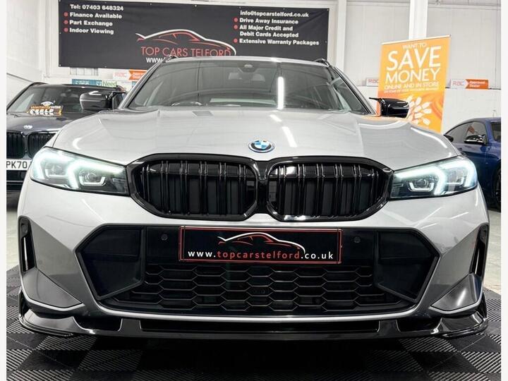 BMW 3 Series 2.0 330e 12kWh M Sport Touring Auto Euro 6 (s/s) 5dr BMW 3 Series 2.0 330e 12kWh M Sport Touring Auto Euro 6 (s/s) 5dr