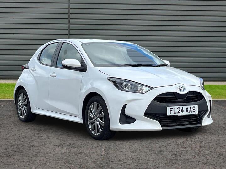 Toyota Yaris 1.5 VVT-h Icon E-CVT Euro 6 (s/s) 5dr