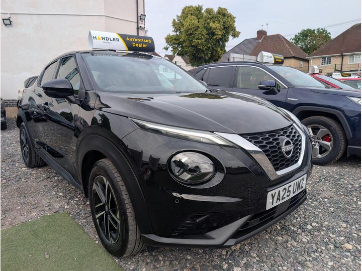 Nissan Juke 1.6 N-Connecta Auto Euro 6 5dr