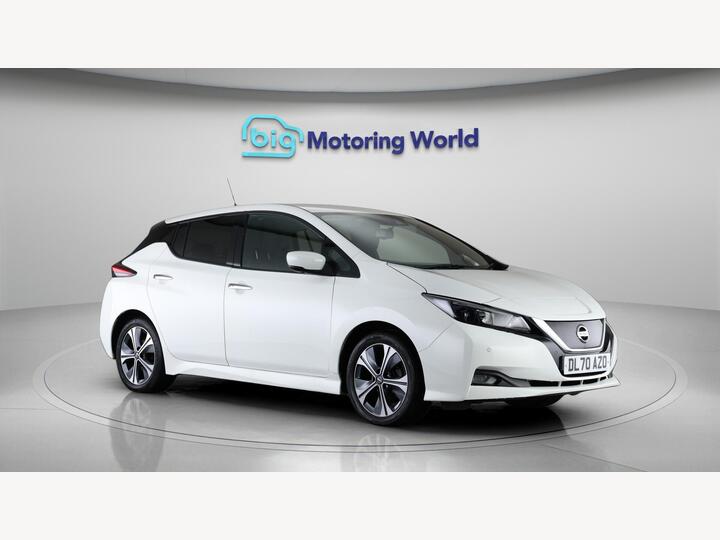 Nissan Leaf 40kWh N-Connecta Auto 5dr