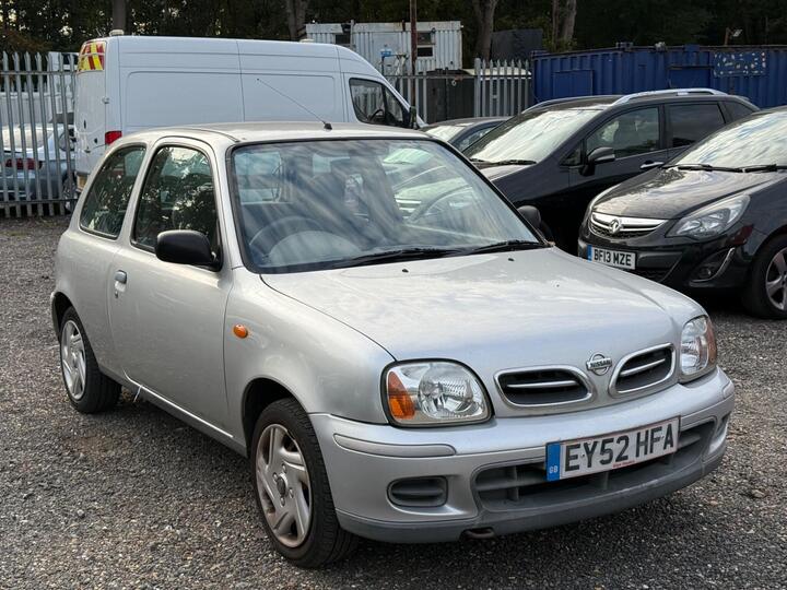 Nissan Micra 1.0 16v S CVT 3dr Nissan Micra 1.0 16v S CVT 3dr