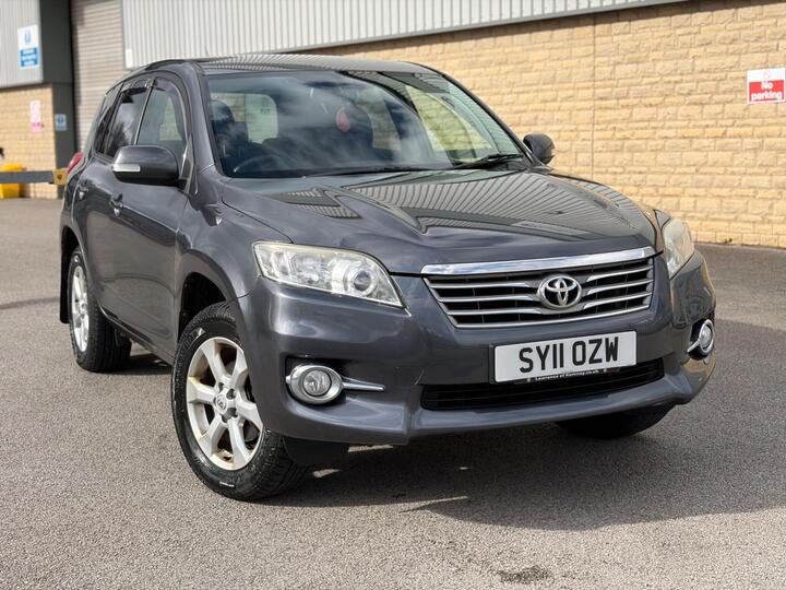 Toyota RAV4 2.2 D-4D XT-R 4WD Euro 5 5dr