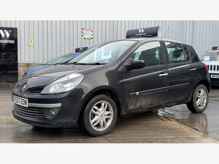 Renault CLIO 1.5 DCi Dynamique 5dr