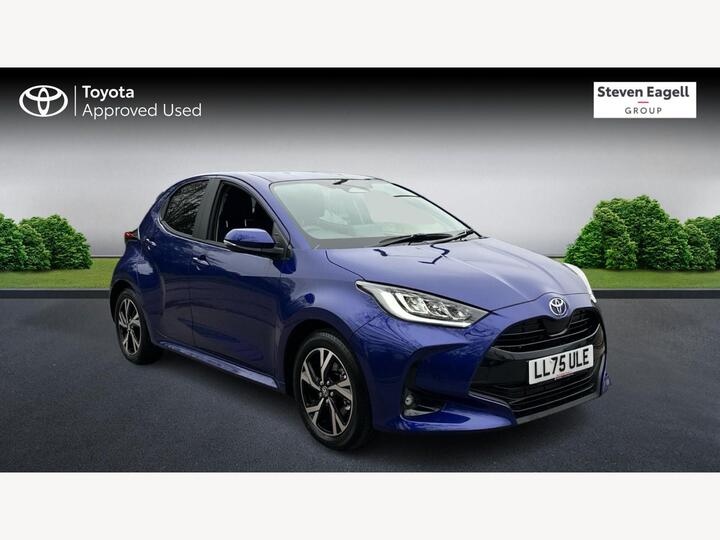 Toyota Yaris 1.5 VVT-h Design E-CVT Euro 6 (s/s) 5dr
