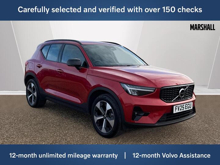 Volvo XC40 2.0 B4 MHEV Plus Dark DCT Auto Euro 6 (s/s) 5dr