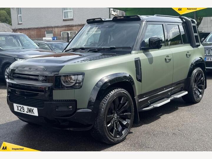 Land Rover Defender 2.0 SD4 SE Auto 4WD Euro 6 (s/s) 5dr Land Rover Defender 2.0 SD4 SE Auto 4WD Euro 6 (s/s) 5dr