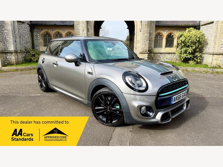 MINI Hatch 2.0 Cooper S Works Euro 6 (s/s) 3dr