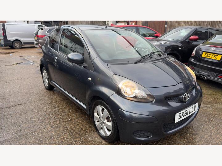 Toyota AYGO 1.0 VVT-i Go Euro 5 3dr