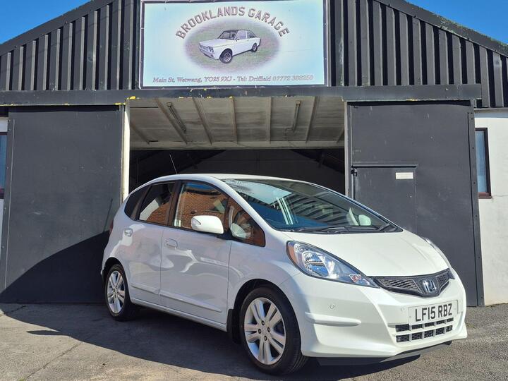 Honda Jazz 1.4 I-VTEC ES Plus CVT Euro 5 5dr